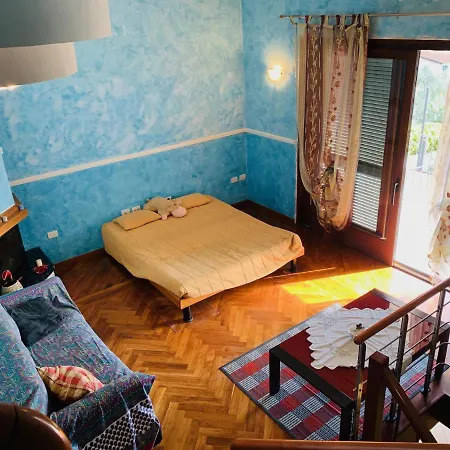 La Casa Del Sole, Holiday home